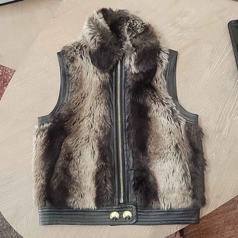 Sugarfly Faux Fur Brown Faux Leather Zippered Vest 4T Pleather Snaps